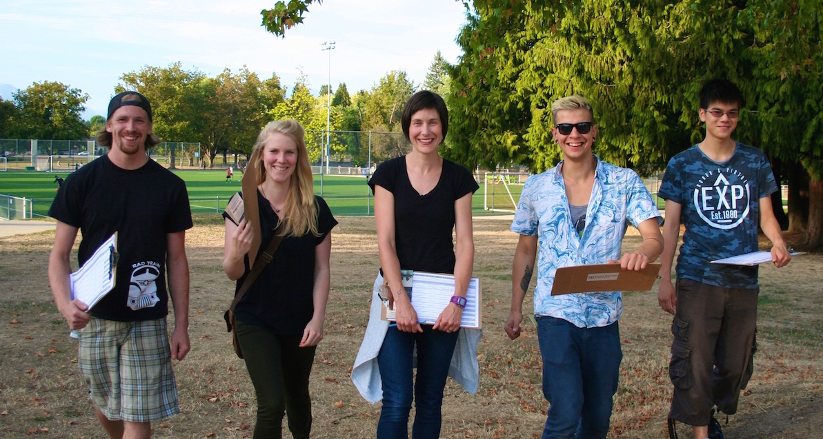 Volunteers do canvassing